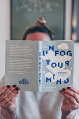 Rebekka Grunwald empfiehlt das Buch "Unfog your mind"