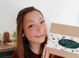 Sara Travici mit der Woody-Box.