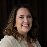 Ramona Ding, Pinterest-Expertin